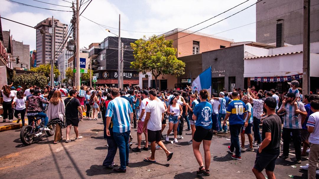 Ex-magnata preso por comprar vaga em faculdade volta com projeto agrícola e ambiental