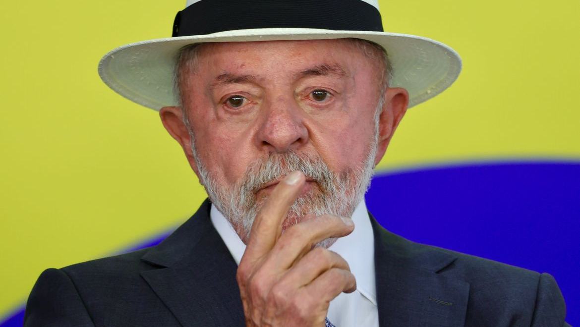 Detenção de ativista brasileiro em Israel é injustificável, diz Lula