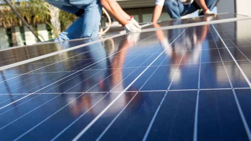 Energia solar supera R$ 300 bilhões em investimentos