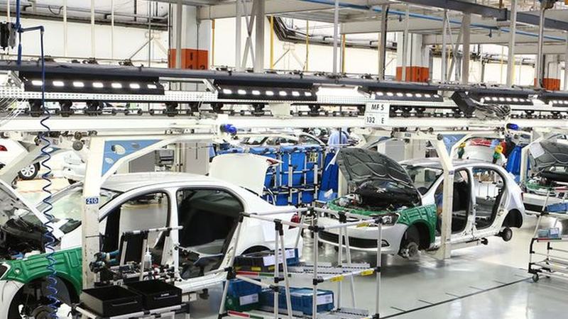 Lula defende indústria brasileira de carros na América Latina e África